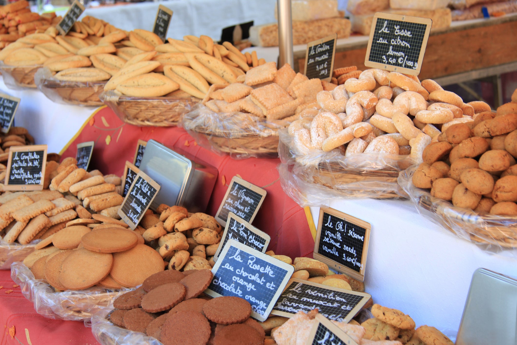 Discover the Secrets of Provençal Cookies – One-on-One session with Chef Mathias Boirie (online - 60 min)
